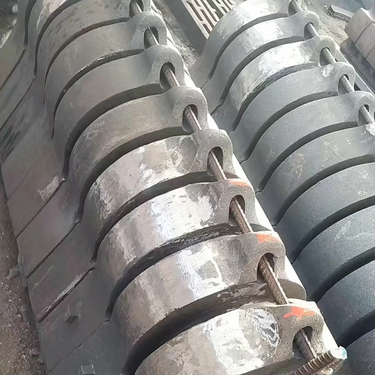 High-Quality Crusher Hammer Heads – Diverse Solutions for Industrial Wear Resistance